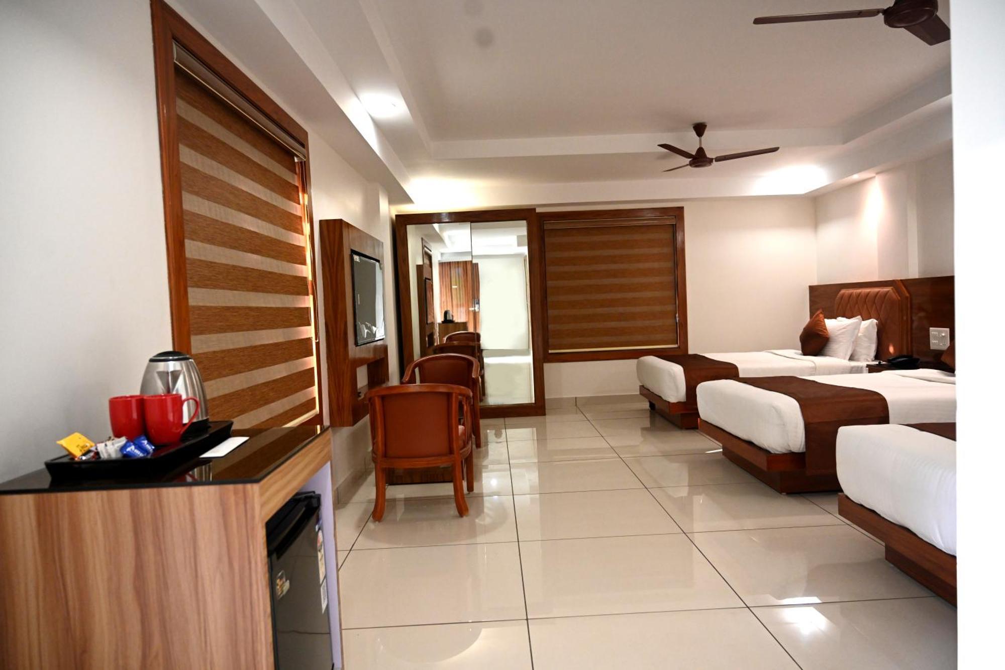 Hotel Harley Residency Kannur Exterior foto